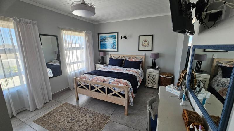 3 Bedroom Property for Sale in Dwarskersbos Western Cape